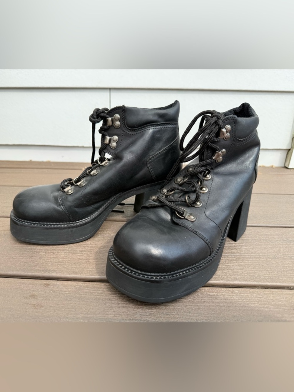 Aldo Platform Lace-Up Ankle Boots - size 40W